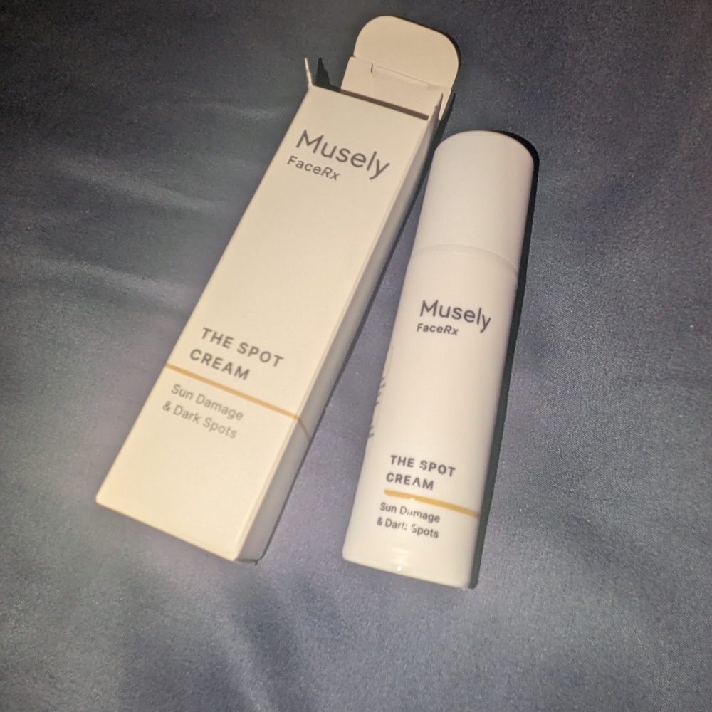 Muse FaceRx Spot Cream - Elegant White